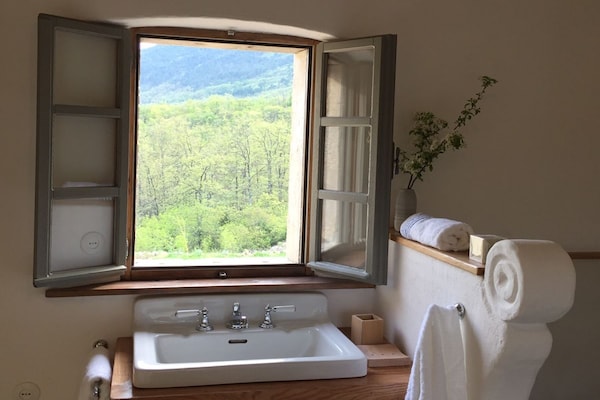 Foto van Blokhut met 6 slaapkamers - Vakantiehuis in Moscenicka Draga - Untagged