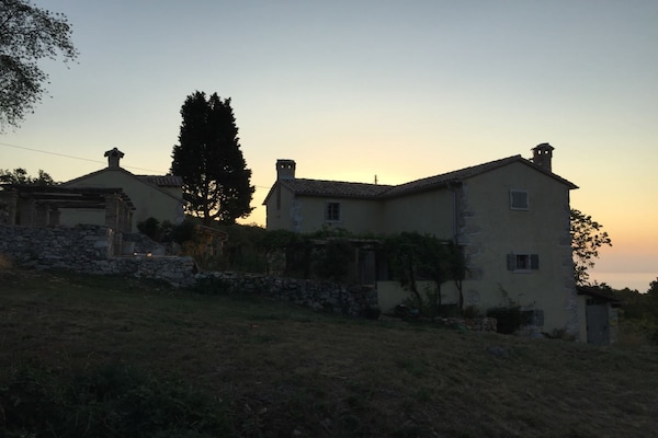 Foto van Blokhut met 6 slaapkamers - Vakantiehuis in Moscenicka Draga - Untagged