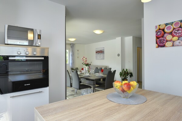 Foto van Villa in Marcana met zwembad en zeezicht - Vakantiehuis in MARČANA - Kitchen