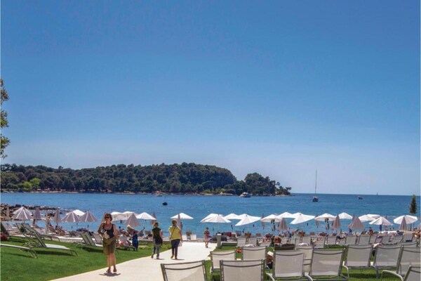 Foto van Villa in Rovinj met zwembad en jacuzzi - Vakantiehuis in Rovinjsko Selo - AreaSummer20KM