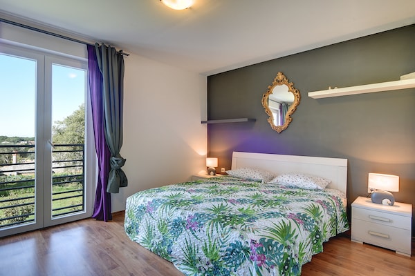 Foto van Villa in Rovinj met zwembad en jacuzzi - Vakantiehuis in Rovinjsko Selo - BedRoom