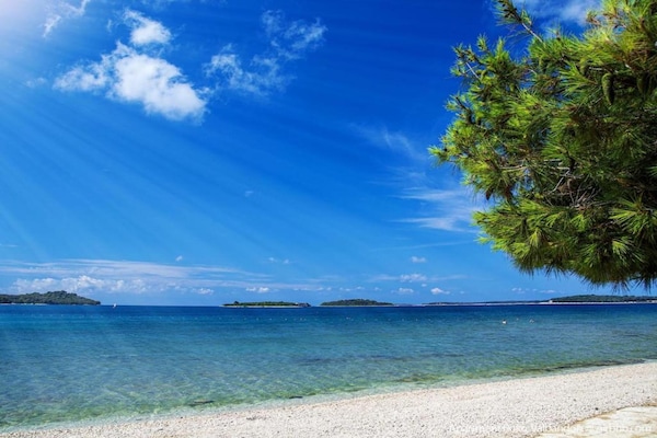 Foto van Appartement in Valbandon bij Strand & Fažana - Vakantiehuis in Fažana - AreaSummer5KM