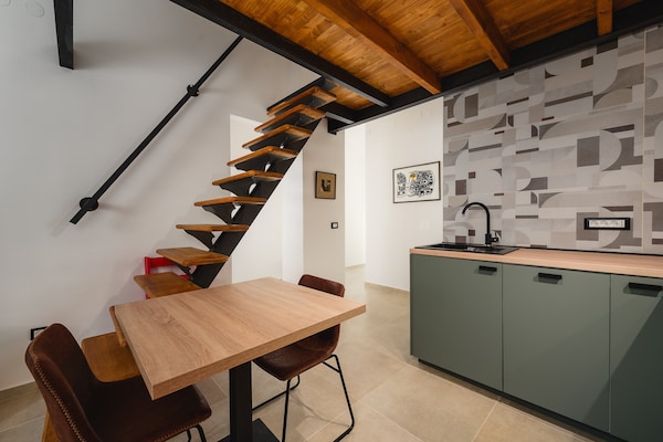Foto van Appartement met gezellige slaapkamer - Vakantiehuis in Porec - DiningRoom