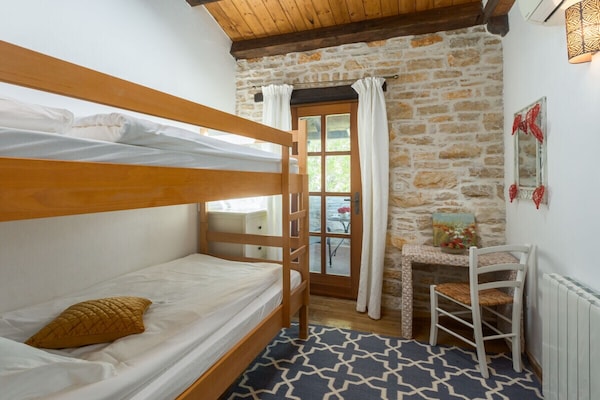 Foto van Casa Orah met zwembad - Comfortabele vakantiewoning - Untagged