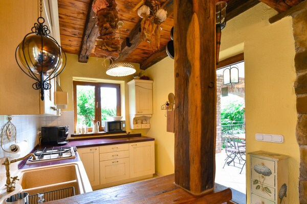 Foto van Villa met zwembad in Kaštelir voor 9 personen - Vakantiehuis in Kaštelir - Kitchen