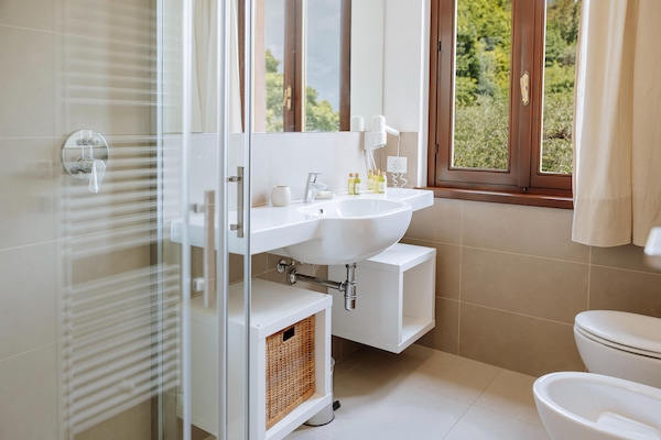 Foto van Il Limone-meerzicht in Nautic Resort San Carlo - Vakantiehuis in Gargnano - BathRoom