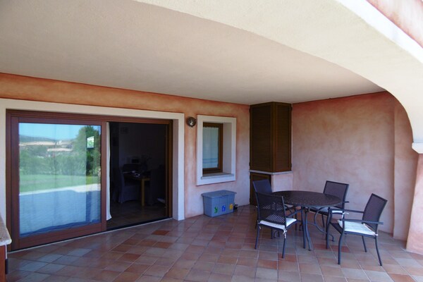 Foto van Appartement voor 6 personen, Cannigione - Vakantiehuis in Cannigione - TerraceBalcony