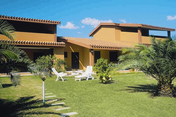 Foto van Appartement aan Costa Rei bij strand - Vakantiehuis in Costa Rei - ExteriorSummer