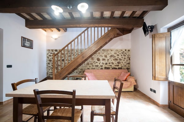 Foto van Boerderij met zwembad, barbecue - Vakantiehuis in Città di Castello - DiningRoom