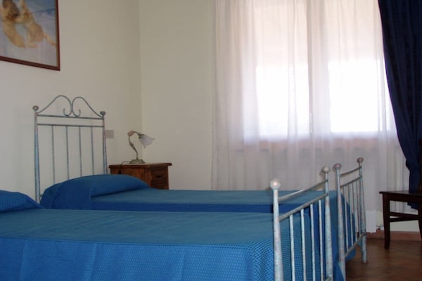 Foto van Boerderij in Bolsena met zwembad - Vakantiehuis in Bolsena - Untagged