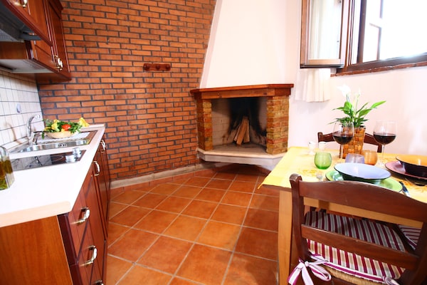 Foto van Romantische schuilplaats in Lazio - Vakantiehuis in Selci - LivingRoom