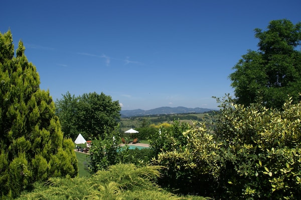 Foto van Appartement in Montone met tuin en zwembad - Vakantiehuis in Montone - Umbertide (pg) - ViewSummer