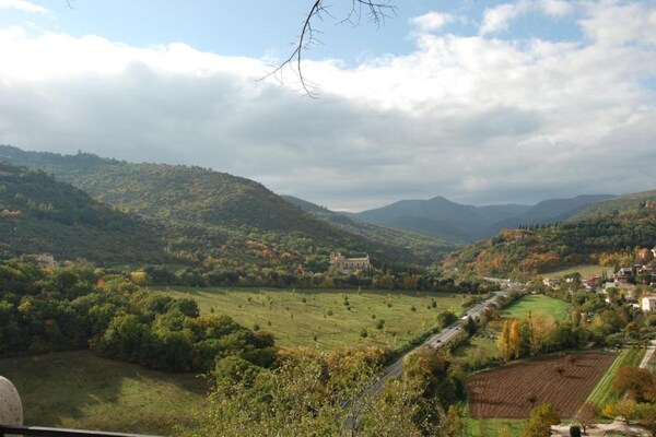 Foto van Schilderachtig verblijf in Spoleto - Vakantiehuis in Spoleto - AreaSummer20KM