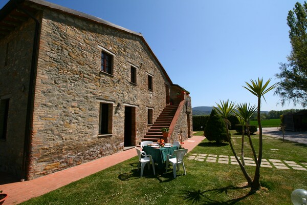Foto van Cottage in Magione bij Meer Trasimeno - Vakantiehuis in Magione - ExteriorSummer