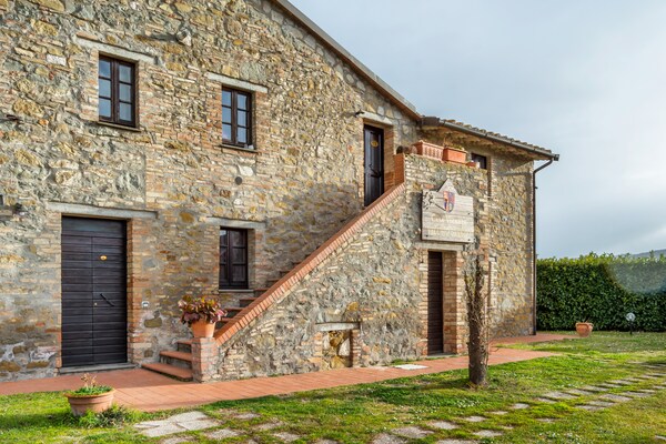 Foto van Cottage in Magione bij Meer Trasimeno - Vakantiehuis in Magione - ExteriorSummer
