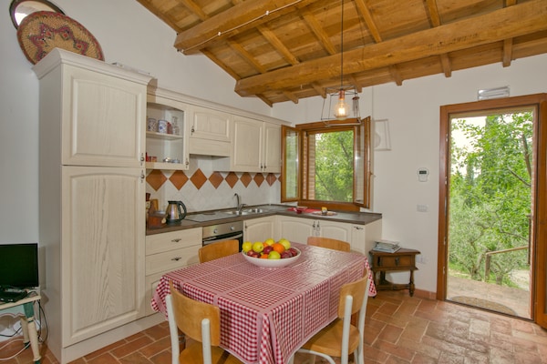 Foto van Vakantiehuis in Assisi met verwarmd zwembad - Vakantiehuis in Assisi - Kitchen