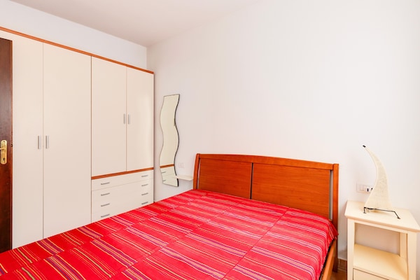 Foto van Met terras met uitzicht op zee en airconditioning. - BedRoom