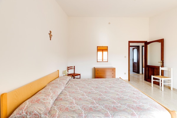 Foto van Appartement met zeezicht in het historische - Vakantiehuis in Castelsardo - BedRoom