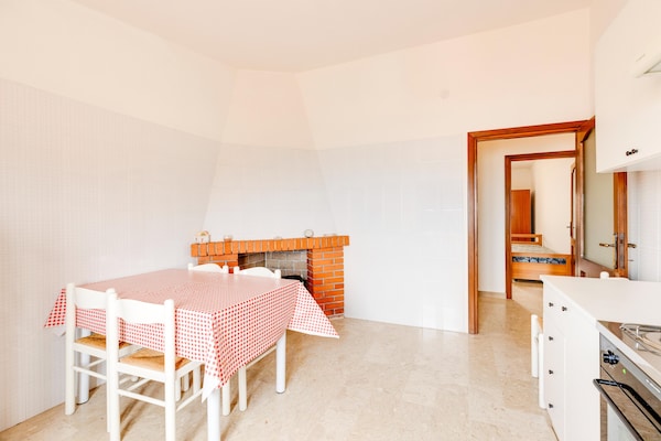 Foto van Appartement met zeezicht in het historische - Vakantiehuis in Castelsardo - LivingRoom