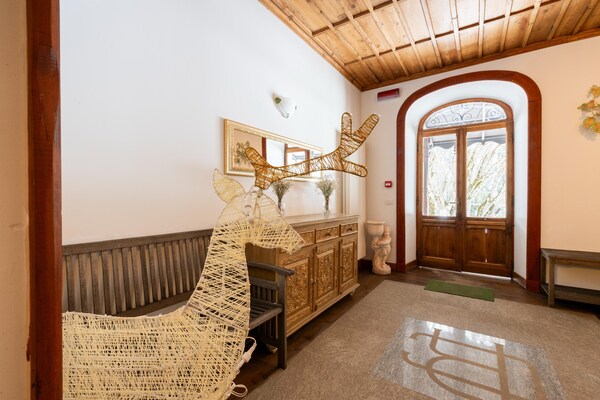 Foto van In edificio storico, con aria condizionata - Vakantiehuis in Ceresole Reale (TO) - Landing