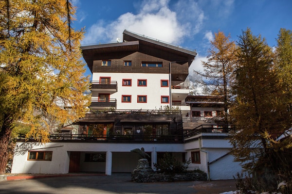 Foto van Skiresort, hellingen van Cervinia - Vakantiehuis in Breuil-Cervinia - ExteriorSummer
