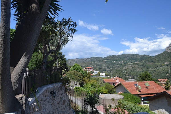 Foto van Familieverblijf aan de Franse Rivièra - Vakantiehuis in Ventimiglia - ViewSummer