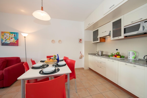 Foto van Appartement met uitzicht op het meer van Lugano. - Vakantiehuis in Porlezza - Kitchen