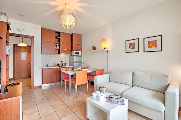Foto van Appartement met uitzicht op het meer van Lugano. - Vakantiehuis in Porlezza - LivingRoom
