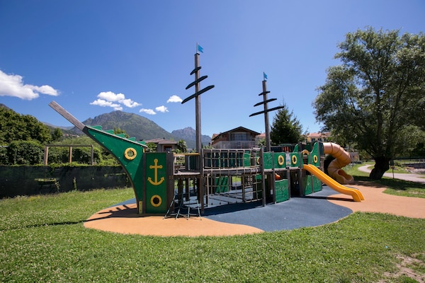 Foto van Appartement met uitzicht op het meer van Lugano. - Vakantiehuis in Porlezza - ParkFacilities