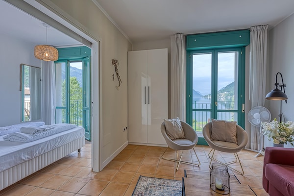Foto van Appartement met uitzicht op het meer van Lugano. - Vakantiehuis in Porlezza - LivingRoom