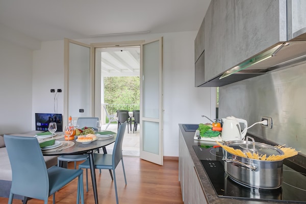 Foto van Appartement met uitzicht op het meer van Lugano. - Vakantiehuis in Porlezza - Kitchen