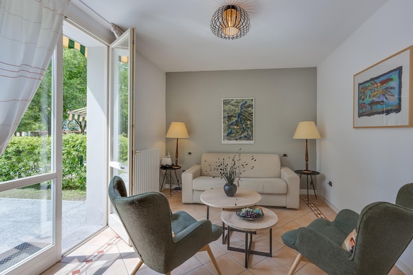 Foto van Appartement met uitzicht op het meer van Lugano. - Vakantiehuis in Porlezza - LivingRoom