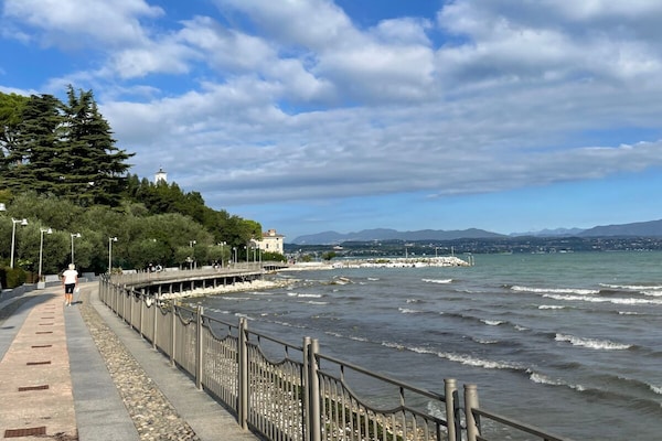 Foto van “Brenzone”, in Desenzano del Garda - Vakantiehuis in Desenzano del Garda - Untagged