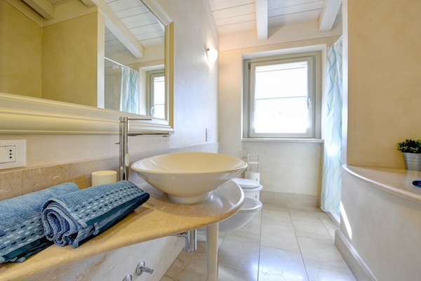 Foto van Casa della Romantica - Vakantiehuis in Manerba del Garda - Untagged