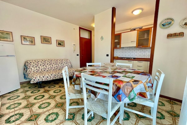 Foto van Appartement in Porto Santa Margherita (VE) - Vakantiehuis in Porto Santa Margherita (VE) - LivingRoom