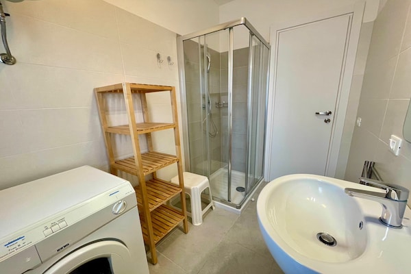Foto van Appartement in Porto Santa Margherita (VE) - Vakantiehuis in Porto Santa Margherita (VE) - BathRoom