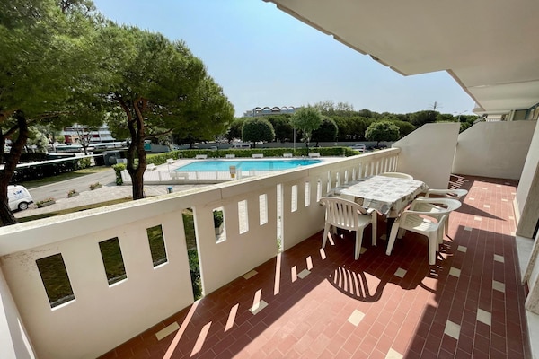Foto van Appartement in Porto Santa Margherita (VE) - Vakantiehuis in Porto Santa Margherita (VE) - TerraceBalcony