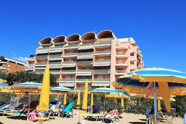 Foto van Appartement met zeezicht in Caorle voor 5 personen - ExteriorSummer