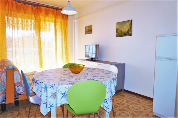 Foto van Appartement met zeezicht in Caorle voor 5 personen - LivingRoom