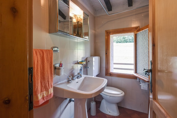 Foto van Ruim huisje in Veneto - Vakantiehuis in Crespano del Grappa - BathRoom