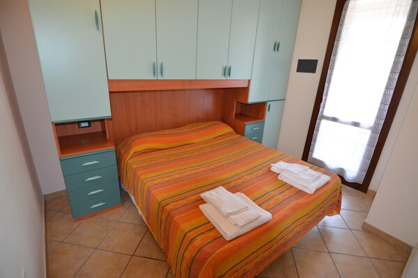Foto van Lido Retreat vlakbij het strand - Vakantiehuis in Lido di Spina - BedRoom