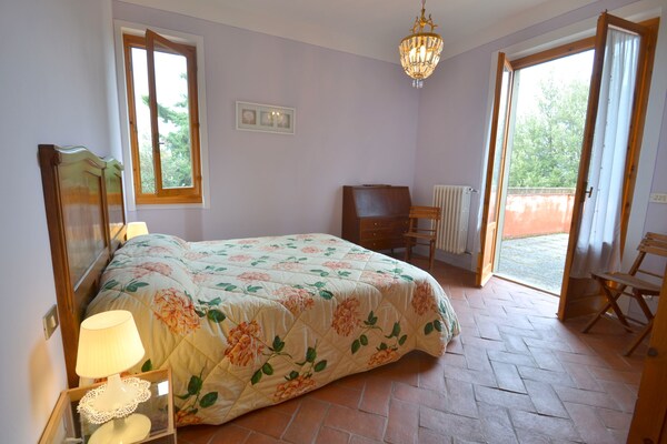 Foto van Uitje te midden van wijngaarden - Vakantiehuis in Montespertoli - BedRoom