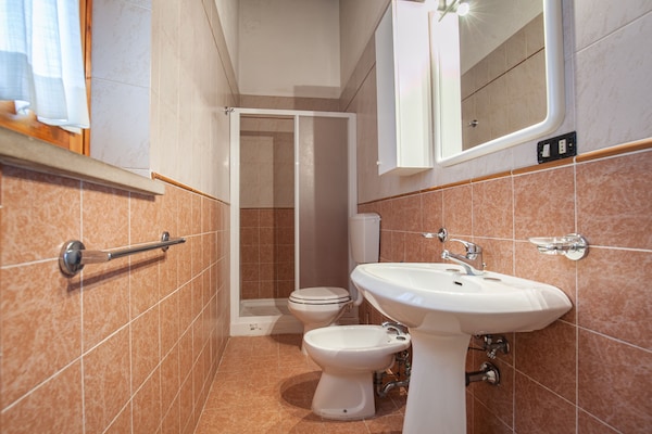 Foto van Ruime Toscaanse retraite - Vakantiehuis in Varna - Gambassi Terme-Fi - BathRoom