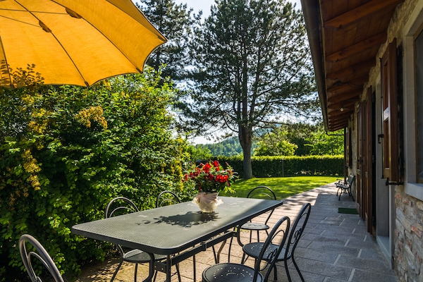 Foto van Rustiek vakantiehuis in Dicomano met gezamenlijk zwembad - GardenSummer