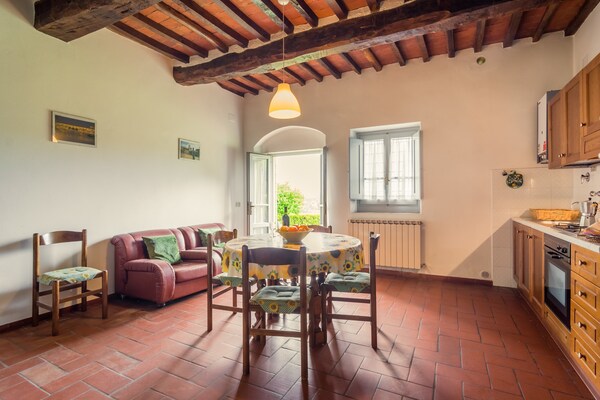Foto van Boerderij in Bucine met zwembad - Vakantiehuis in Bucine - DiningRoom