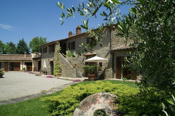 Foto van Vakantiehuis in Cortona - Vakantiehuis in Cortona - ExteriorSummer