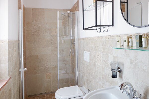 Foto van Zonnig vakantiehuis - Vakantiehuis in Gaiole in Chianti (SI) - BathRoom