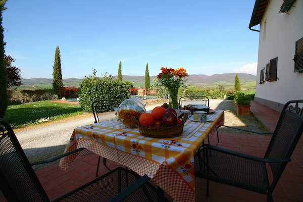 Foto van Vreedzame Pienza-tuinontsnapping - Vakantiehuis in Pienza - TerraceBalcony
