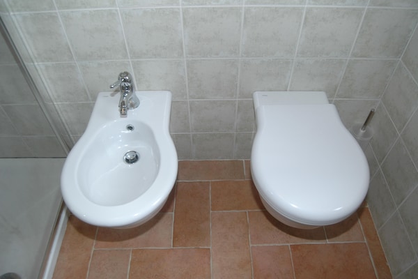 Foto van Vakantiehuis met zwembad in Camporgiano - Vakantiehuis in Camporgiano-LU - BathRoom