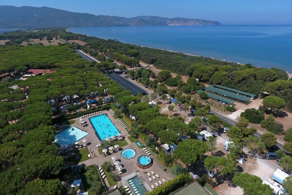Foto van Bungalow in het vakantiepark Orbetello - Vakantiehuis in Orbetello - AreaSummer5KM